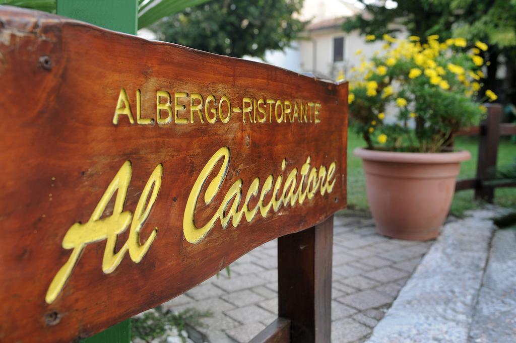 Albergo Al Cacciatore Tortellinando Валеджо-суль-Минчо Экстерьер фото